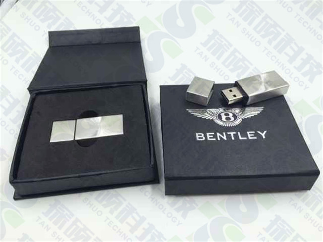 Bentley賓利汽車公司定制全金屬U盤 汽車行業(yè)商務(wù)禮品U盤工廠  金屬禮品U盤生產(chǎn)廠家
